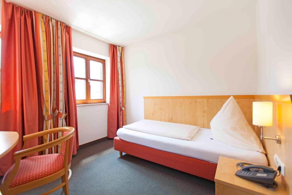 Alter Hof Vaterstetten